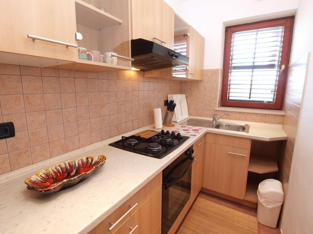 Apartments Voltica 1049 Ровінь Екстер'єр фото